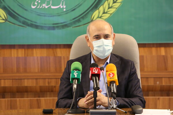 پرداخت تسهیلات 20 میلیون تومانی "کشاورز کارت" برای تامین نهاده‌های کشاورزی