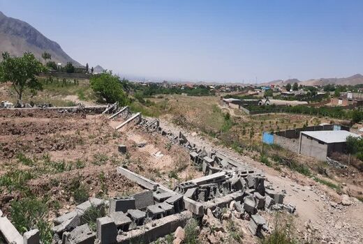 تخریب ۱۱ بنای غیرمجاز در اراضی کشاورزی شهرستان آبیک