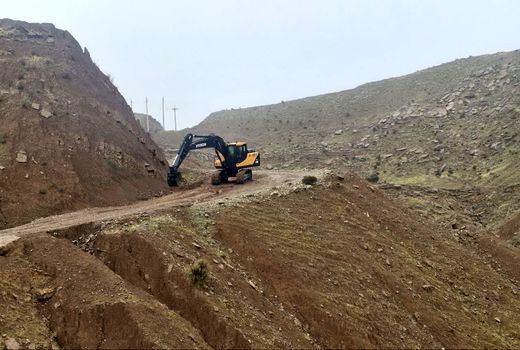 آغاز عملیات اصلاح جاده عشایری آب مارون در دزفول
