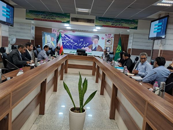 رفع تداخل و تعیین تکلیف 10 پلاک امور اراضی خوزستان