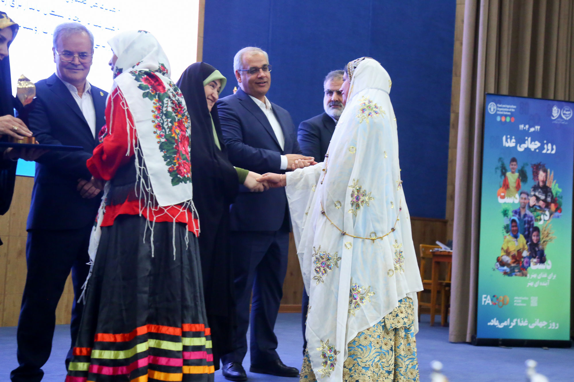  مراسم گرامیداشت روز جهانی زنان روستایی و عشایری و روز جهانی غذا 