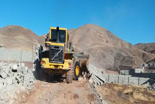 آزاد سازی ۱۷ هکتار از اراضی زراعی شهرستان بستان آباد