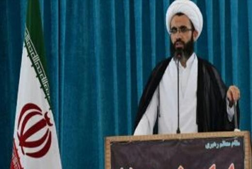 قدردانی امام جمعه چهار باغ از توزیع اقلام ضروری مورد نیاز مردم و نظارت های میدانی در بازار کالاهای اساسی  