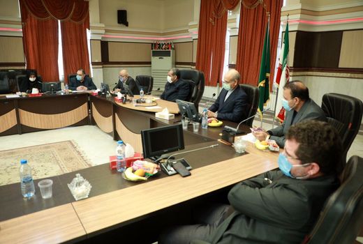 بخش خصوصی برای حمایت از باغداران خرید کشمش را انجام دهد