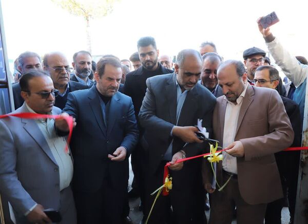 وزیر جهاد کشاورزی وارد یاسوج شد/ افتتاح کارخانه شیر استرلیزه