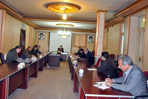 جلسه مشترک مدیریت ترویج سازمان جهادکشاورزی استان با محققان مرکز تحقیقات استان در خصوص تهیه فایلهای آموزش بهره برداران