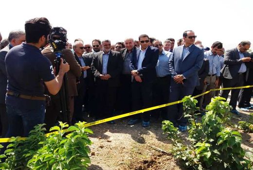 باغ مادری و نهالستان گهربار در شهرستان چناران افتتاح شد