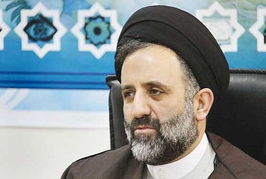 شما مسلمانان باید در برابر ظالمان و ستمگران ایستادگی کنید 