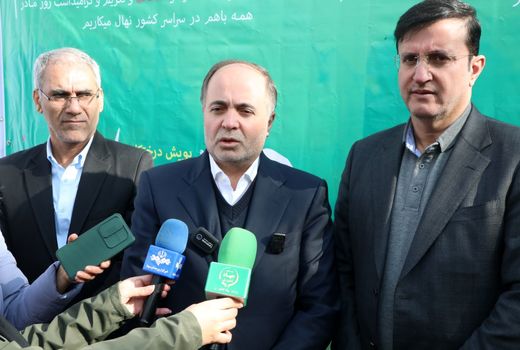 وزیر کشاورزی: مشارکت آگاهانه مردم در حفظ منابع طبیعی موثر است 