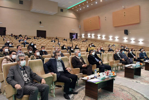 همایش روز جهانی خاک با حضور مسئولین استانی و کارشناسان کشاورزی برگزار شد