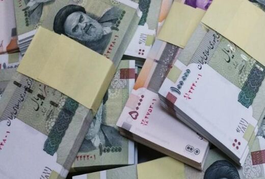 سرگردانی نقدینگی نتیجه عدم اعتماد مردم به فضای اقتصادی