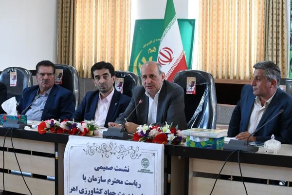 راه نجات کشاورزی، ارتقای بهرهوری و تقویت زنجیرههای تولید است
