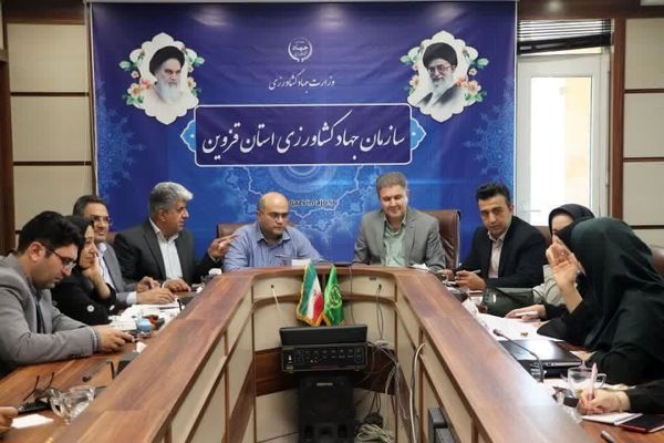 بررسی چالشهای زیست محیطی در دامداریها و واحدهای کشت و صنعت استان قزوین