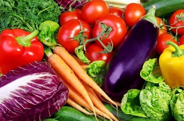 طرح استمرار تولید سبزی و صیفی در سال زراعی 1400-1399 ابلاغ شد