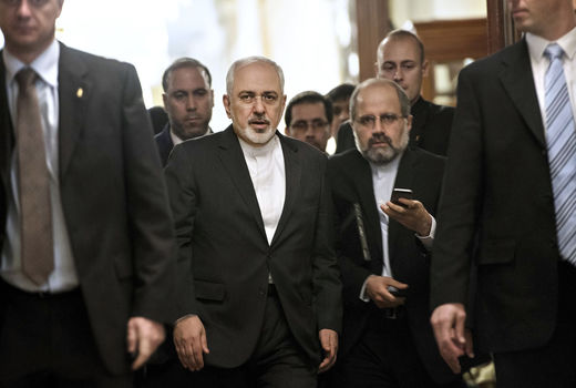 بازگشت تحریم‌ها روی میز لاهه