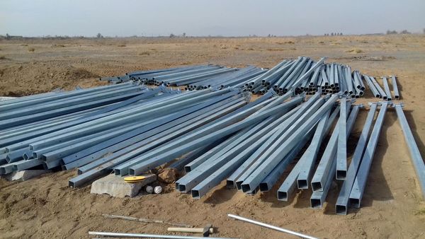 احداث گلخانه 5000 مترمربعی در دهستان تیجرد ابرکوه