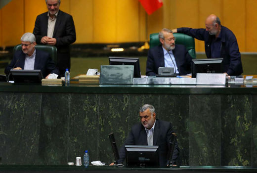 بلاتکلیفی پارلمان مقابل تراریخته‌ها