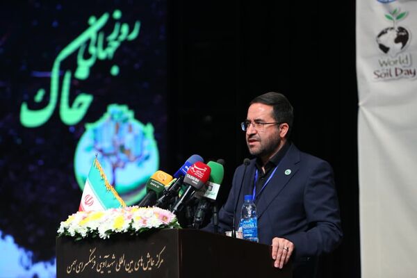 خاک سالم پایه امنیت غذایی و سپری در برابر تغییرات اقلیمی است