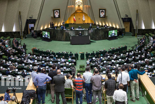 مجلس با فوریت طرح تمدید مهلت پرداخت بدهی تولیدکنندگان موافقت کرد