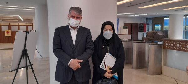 تجلیل از برگزیده برتر تسهیلگر زن روستایی عجب شیری با حضور وزیر جهاد کشاورزی