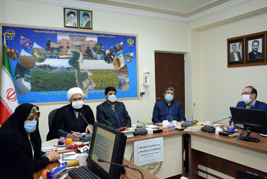 از بین بردن هویت زن بعنوان بنیان اصلی خانواده، هدف پلید دشمنان در جوامع اسلامی است