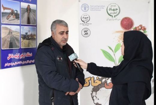 روش های سنتی و غرق آبی مزارع و باغات به فرسایش خاک منجر می شود 