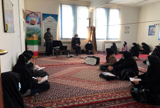 برگزاری دوره مهارتی پرورش گیاهان دارویی ویژه زنان روستایی در مدیریت جهادکشاورزی شهرستان بناب 