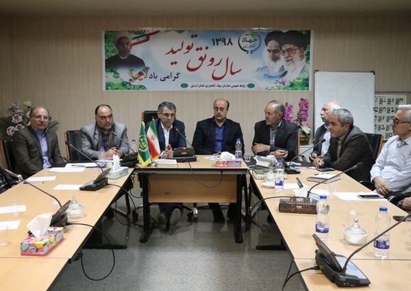 پیگیری جدی به منظور افزایش میزان غرامت های کشاورزان بیمه شده