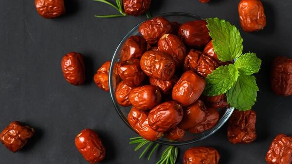 کاشت عناب در اراضی کم‌بازده، گامی مؤثر در مدیریت مصرف آب و افزایش درآمد باغداران
