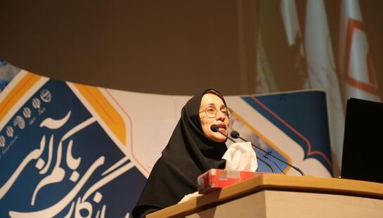 دو مین روز همایش سازگاری با کم آبی روز سه شنبه 4 تیرماه با شعار رونق کسب و کارهای سازگار با کم آبی و با محوریت فعالیت های بخش کشاورزی در وزارت نیرو برگزار شد