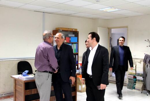 پشتیبانی از بخش سلامت دام در سایه پای کار بودن کارکنان دامپزشکی است