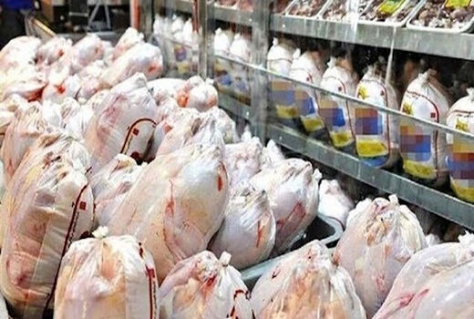 فراخوان دعوت به همکاری از تولیدکنندگان گوشت مرغ برای تامین ذخایر کشور
