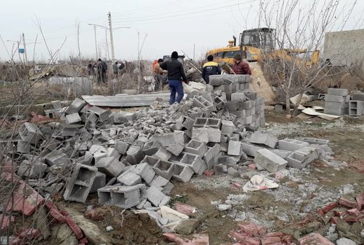 آزاد سازی 2 هکتار از اراضی کشاورزی شهرستان تهران از دست متصرفان