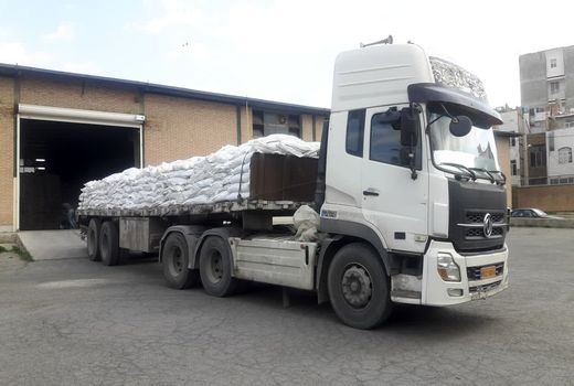 تأمین و توزیع 789 تن انواع کودهای یارانه‌ای در شهرستان چهارباغ