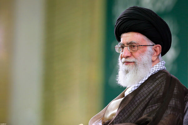  رهبر معظم انقلاب  اعضای دولت را فرا خواندند