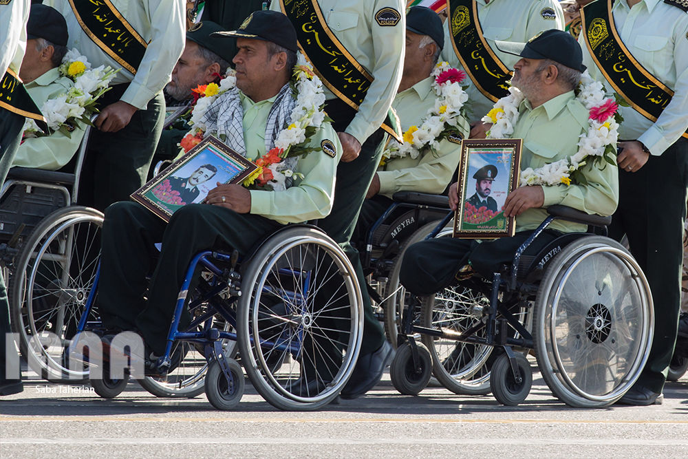 مراسم رژه نیروهای مسلح 