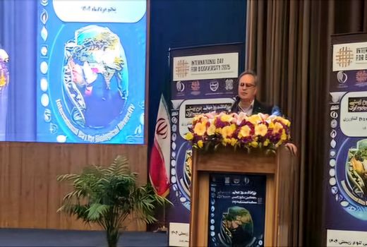 هرباریوم ایران خاورمیانه را متحیر کرد/ پشتیبانی قانون از منابع ژنتیکی کشور